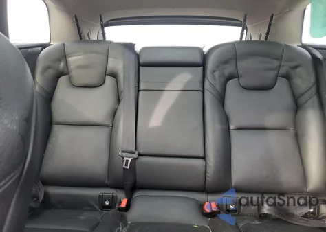 2019 Volvo Xc60 T5 Momentum z USA, uszkodzony, nr VIN LYV102DK7KB223427